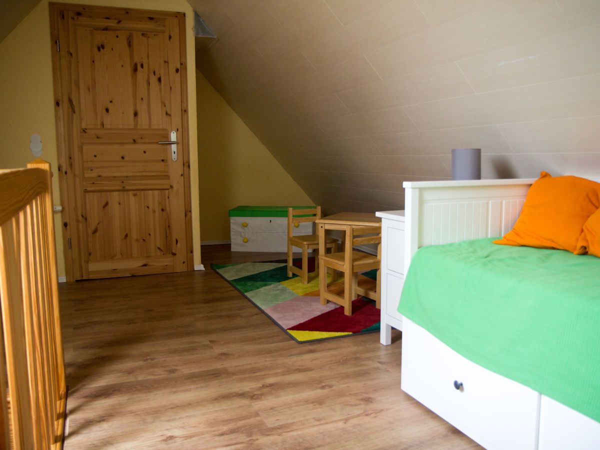 Schlafbereich Kinderzimmer Dachgeschoss